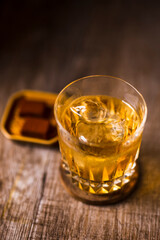 ウイスキーのロック