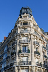 Immeuble ancien du quartier du Luxembourg à Paris