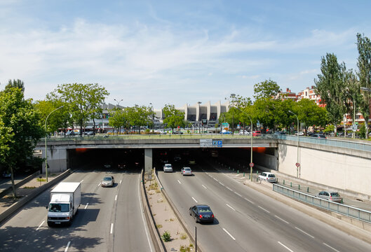 Trafic routier sur le p&eacute;riph&eacute;rique &agrave; Paris	
