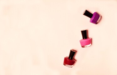 Obraz premium multi-colored nail polish