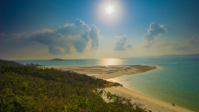 sunrise at whitsundays