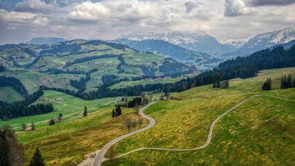 Obraz premium Der Schallenbergpass im April 2021, Emmental, Kanton Bern, Schweiz