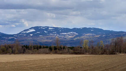 View from the lowlands of Toten towards the Toten&aring;sen Hills, Norway.