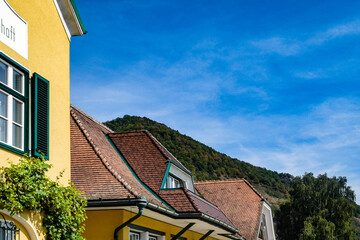 ヴァッハウ峡谷、ドナウ川をクルーズする。