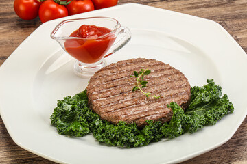 Grilled beef cutlet for burger