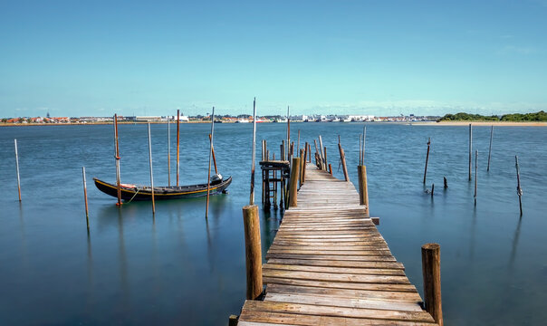 Old pier in Ria de Aveiro