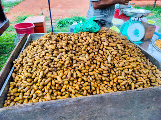 Delicious peanuts that are ready to be boiled and sold by the roadside at a very cheap price.