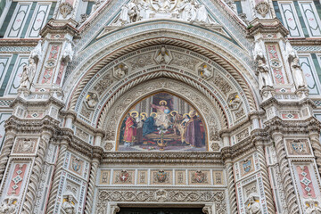 Fototapeta na wymiar Details from Santa Maria del Fiore cathedral in Florence