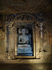 Ajanta Cave no. 4