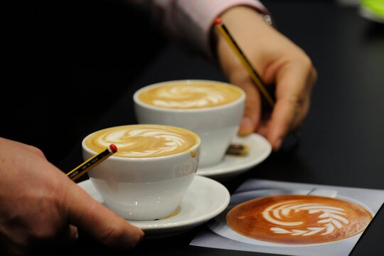 latte art cafe baristas dibujos concurso