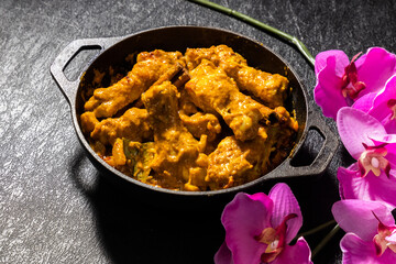 チキンカレー　Asian style very spicy chicken curry 