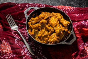チキンカレー　Asian style very spicy chicken curry 