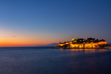 Obraz premium sunset over the sea