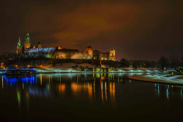 Fototapeta na wymiar Wawel nocą krakow by night