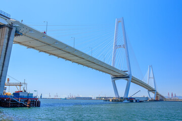 名古屋港　快晴の名港トリトン(名港中央大橋)