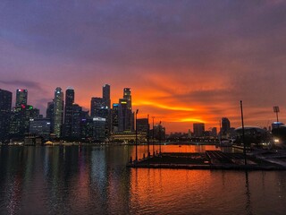 Fototapeta na wymiar Singapore Central Business District (CBD) Sunset
