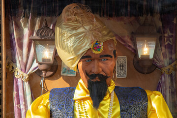 Carnival Fortune teller game 