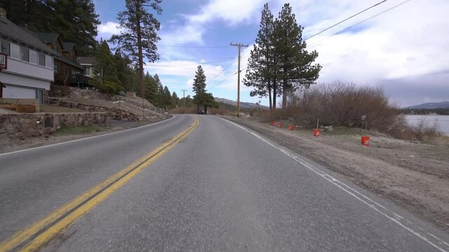 Big Bear Lake North Shore Dr Driving Plate 02 San Bernardino Mountains California USA