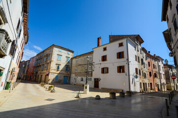 Fototapeta na wymiar Vodnjan, Croatia. Streets and buildings in Vodnjan, Istria.