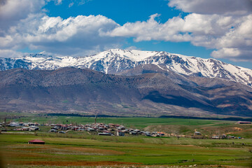 Fototapeta na wymiar the fertile lands of Anatolia that awaken to spring