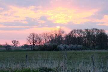 Fototapeta na wymiar Sonnenaufgang im Drömling