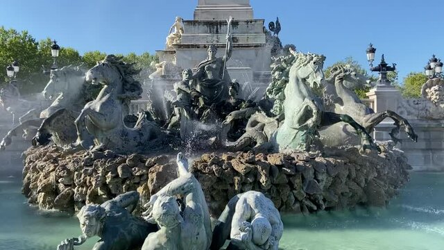 Fontaine des Girondins, place des Quinconces &agrave; Bordeaux, Gironde