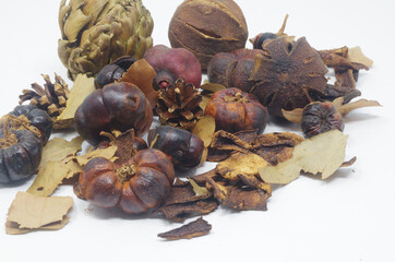 Potpourri - Macro