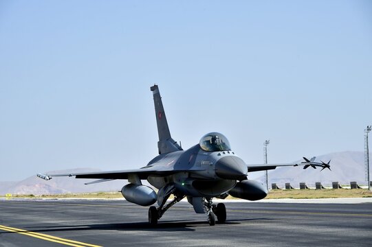 F16, FsixTeeen