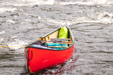 Canoe being 