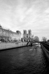 Fototapeta na wymiar river sena paris city notredame cathedral