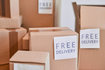 Cardboard boxes of different sizes and with free delivery labels