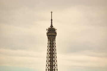 Fototapeta na wymiar Eiffel tower summit