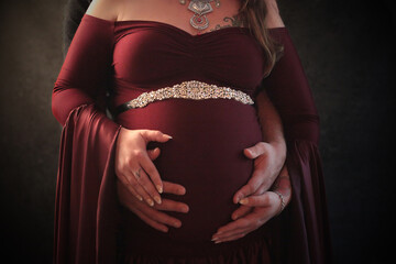 Ventre Rond Femme Enceinte grossesse maternit&eacute;