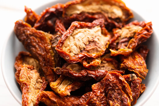 Getrocknete Tomaten in einer Schale