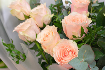 Bouquet of white Roses in vase