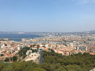Fototapeta na wymiar view of Marseille from Notre-Dame de la Garde