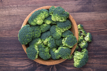  A lot of broccoli for diet and healthy eating. Fresh green broccoli on a   table.Broccoli...