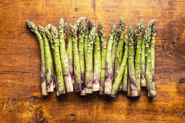 Fresh raw uncooked green asparagus.