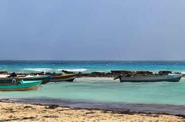 Fototapeta premium boats on the beach