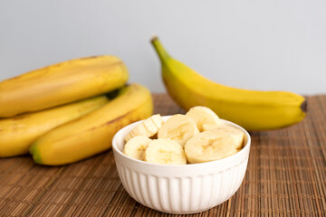 Cut bananas in the plate 