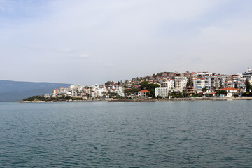 Fototapeta na wymiar view of the bay of the city