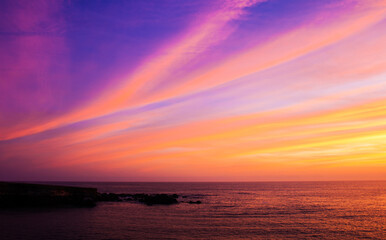 Sunset de colores en la costa arequipeña