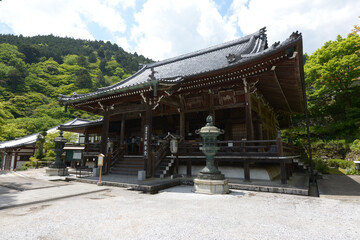 新緑の善峯寺　観音堂　京都市西京区