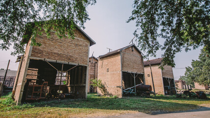 Fototapeta na wymiar Ruins of an abandoned building.