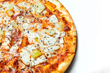 Pizza with smoked chicken, pineapple, Italian spices and mozzarella cheese