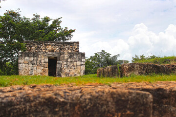 Fototapeta na wymiar Small temple on the territory of the Mayan archeological site of Ek Balam in Temozon, Yucatan, Mexico.