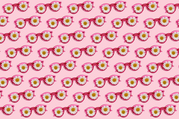 Pink glasses with daisies