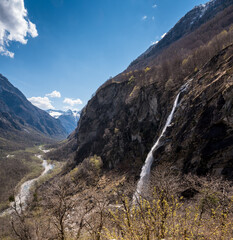 impressive Cascata di Foroglio in spring, Valle di Bavona, Ticino