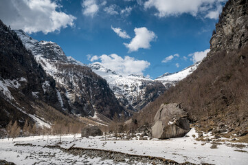 rustico stone houses in Gerra in Calnègia, Valle Bavona, Ticino