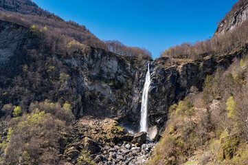 impressive Cascata di Foroglio in spring, Valle di Bavona, Ticino